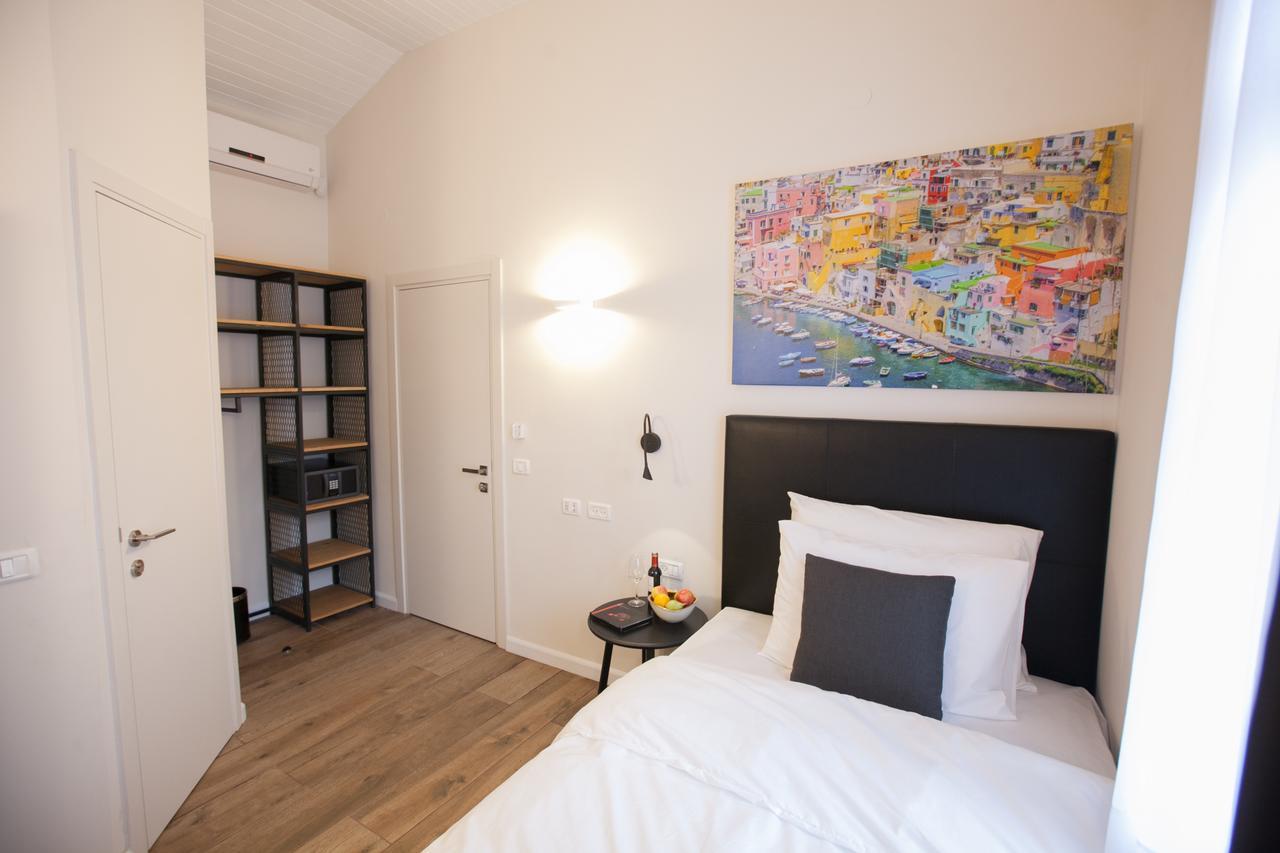 City Port Hotel Haifa Eksteriør bilde