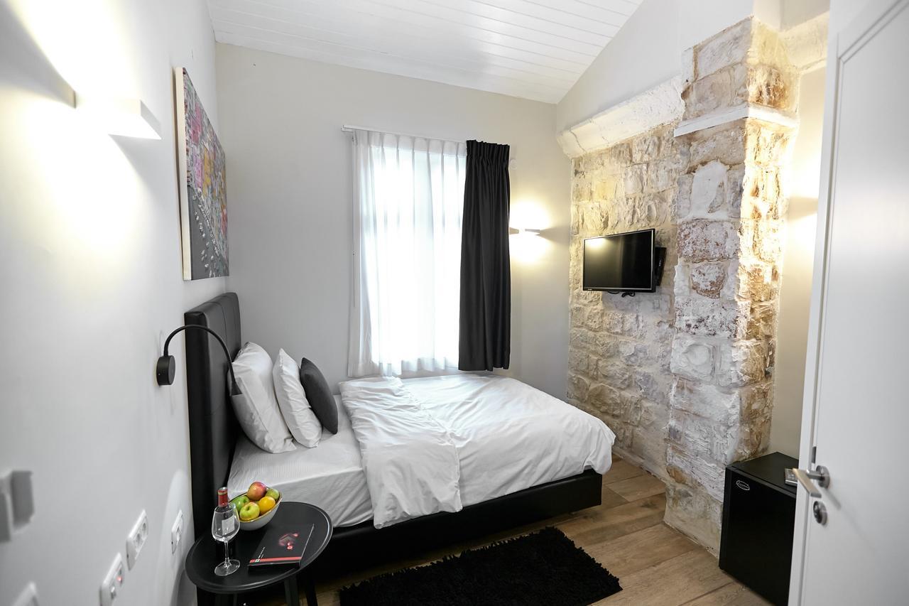 City Port Hotel Haifa Eksteriør bilde