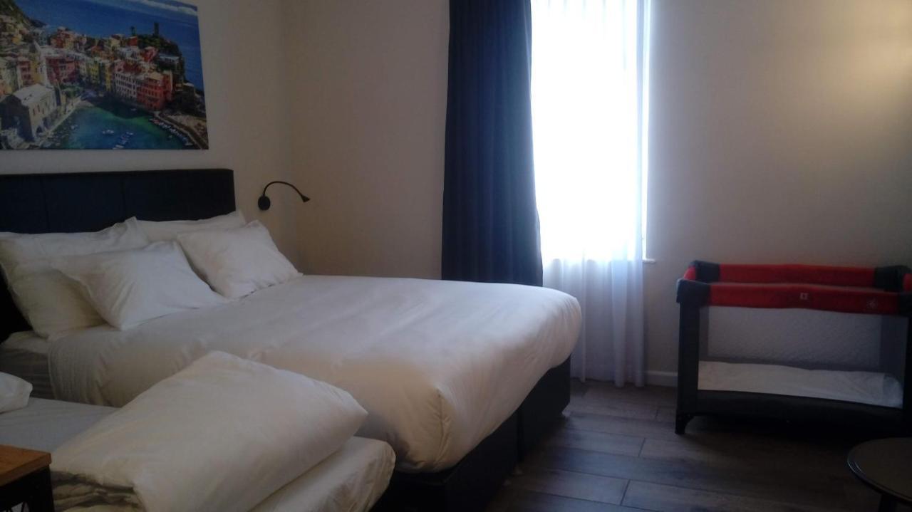 City Port Hotel Haifa Eksteriør bilde